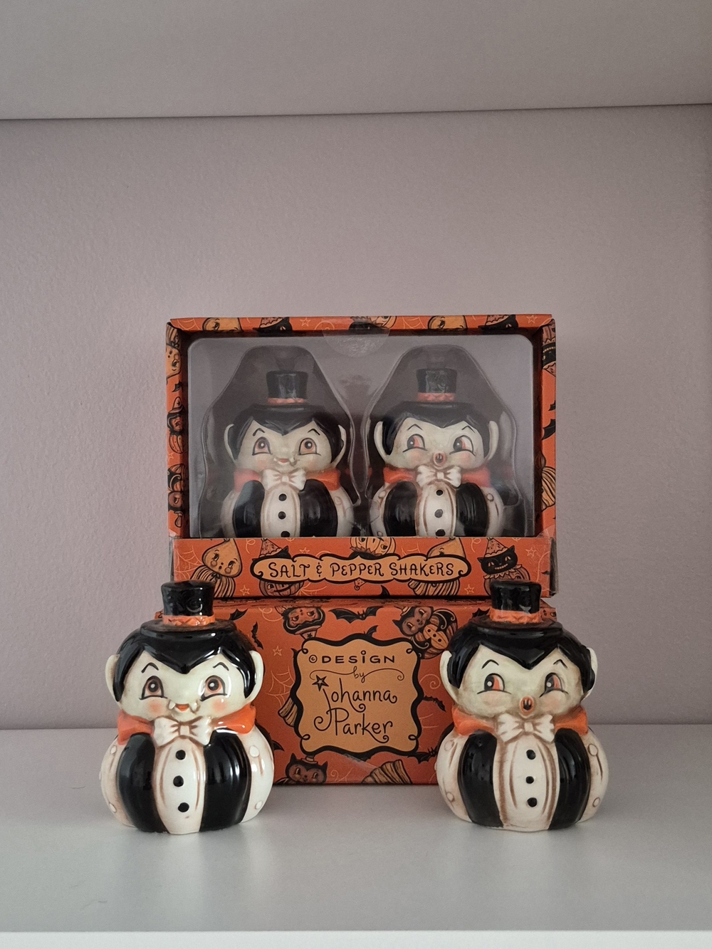 Halloween Vampire Salt & Pepper Johanma Parker